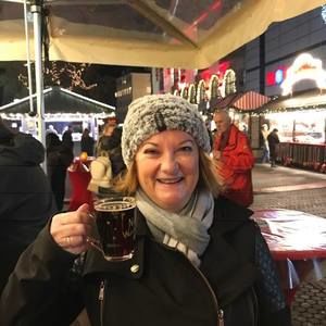 Meet your Posher, Charmel